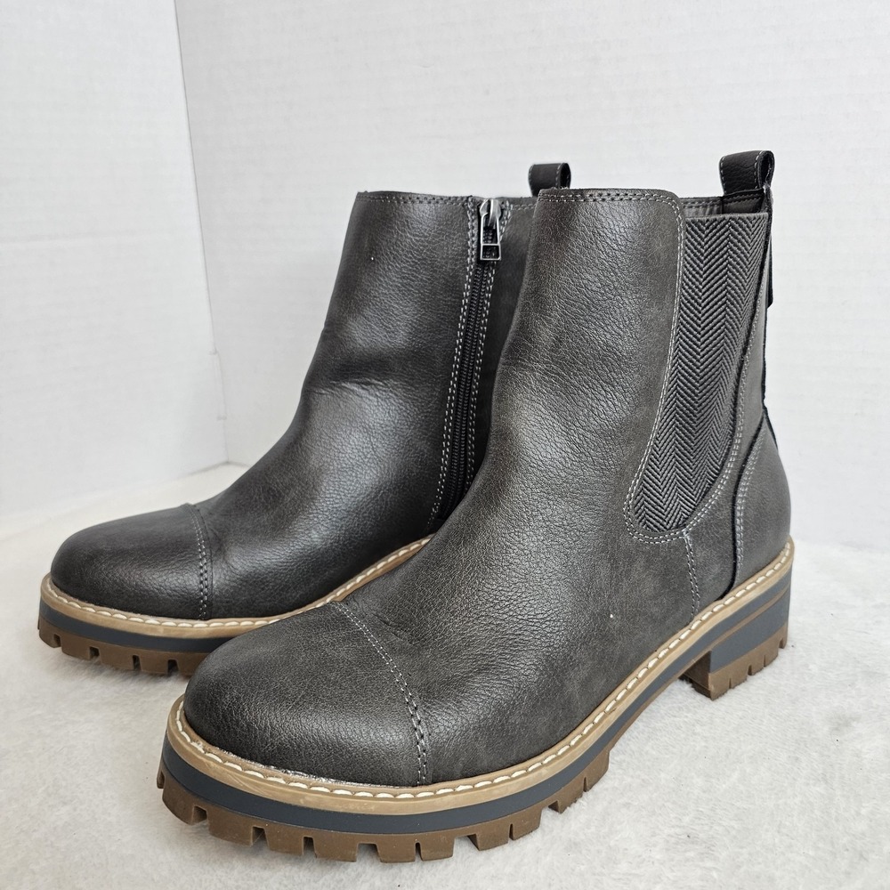 Time and Tru Gray Chelsea Ankle Boots Lug Sole Side Zip Women's Size 8